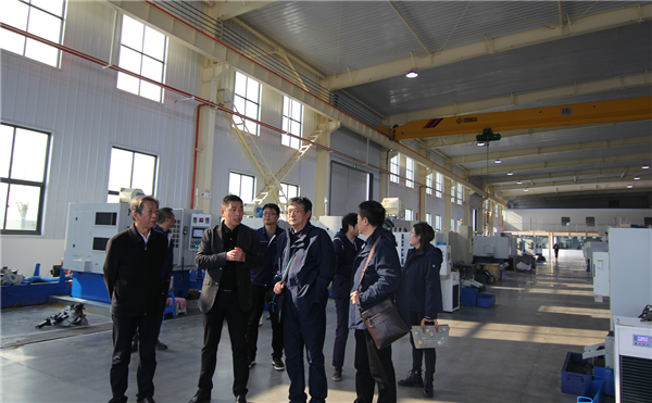 中國軸承工業(yè)協(xié)會領導蒞臨參觀博盈軸承